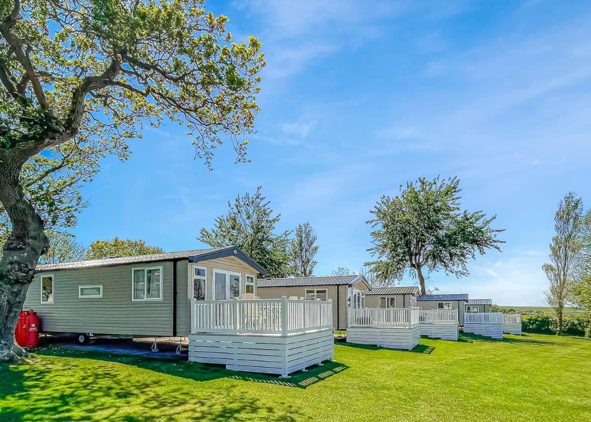 Orchards Holiday Park Newbridge  Kültér fotó