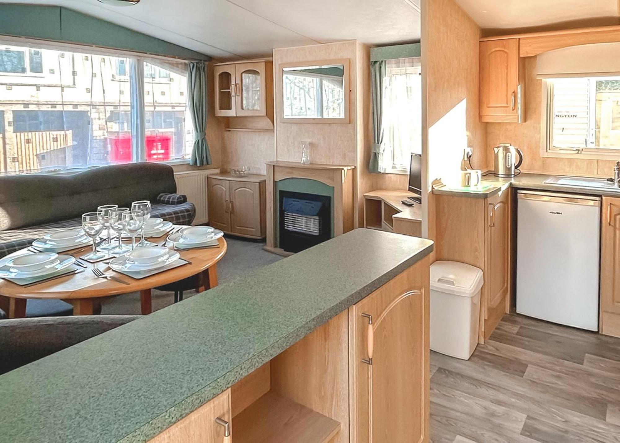Orchards Holiday Park Newbridge  Kültér fotó