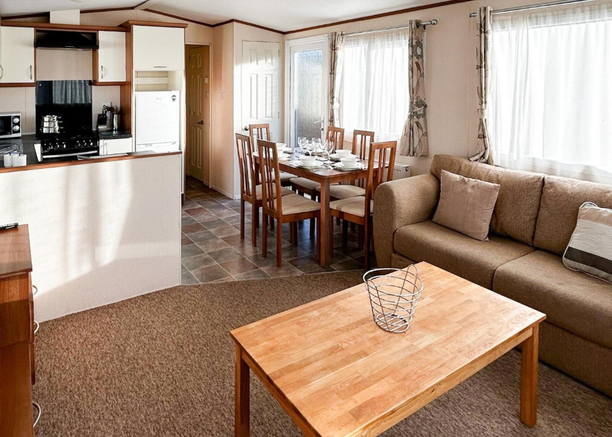 Orchards Holiday Park Newbridge  Kültér fotó